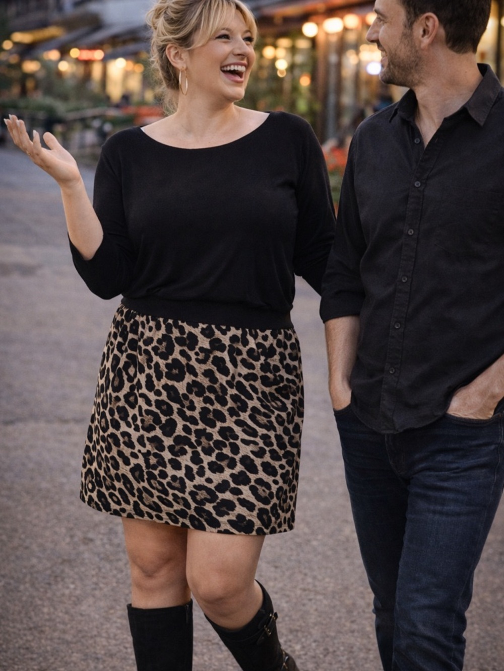 Sweet little Vince Camuto leopard print mini with side slit.